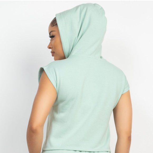 Hoodie Springtime 2pc Short Set - Picture 3 of 5